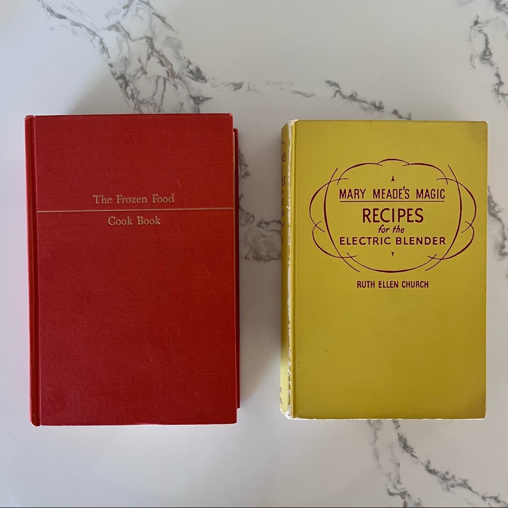 ⚠️ 1948 Frozen Food Cookbook & 1952 Magic Recipes Electric Blender •Price Final - Picture 4 of 16